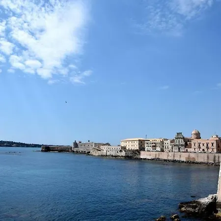 Acquarello בית נופש *